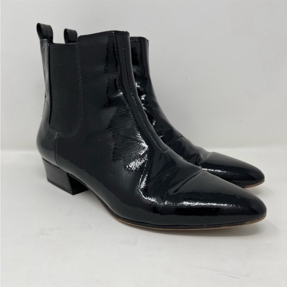 Franco Sarto Shoes - Franco Sarto Black pan leather pointed toe side zip ankle booties
▪️Size 7.5